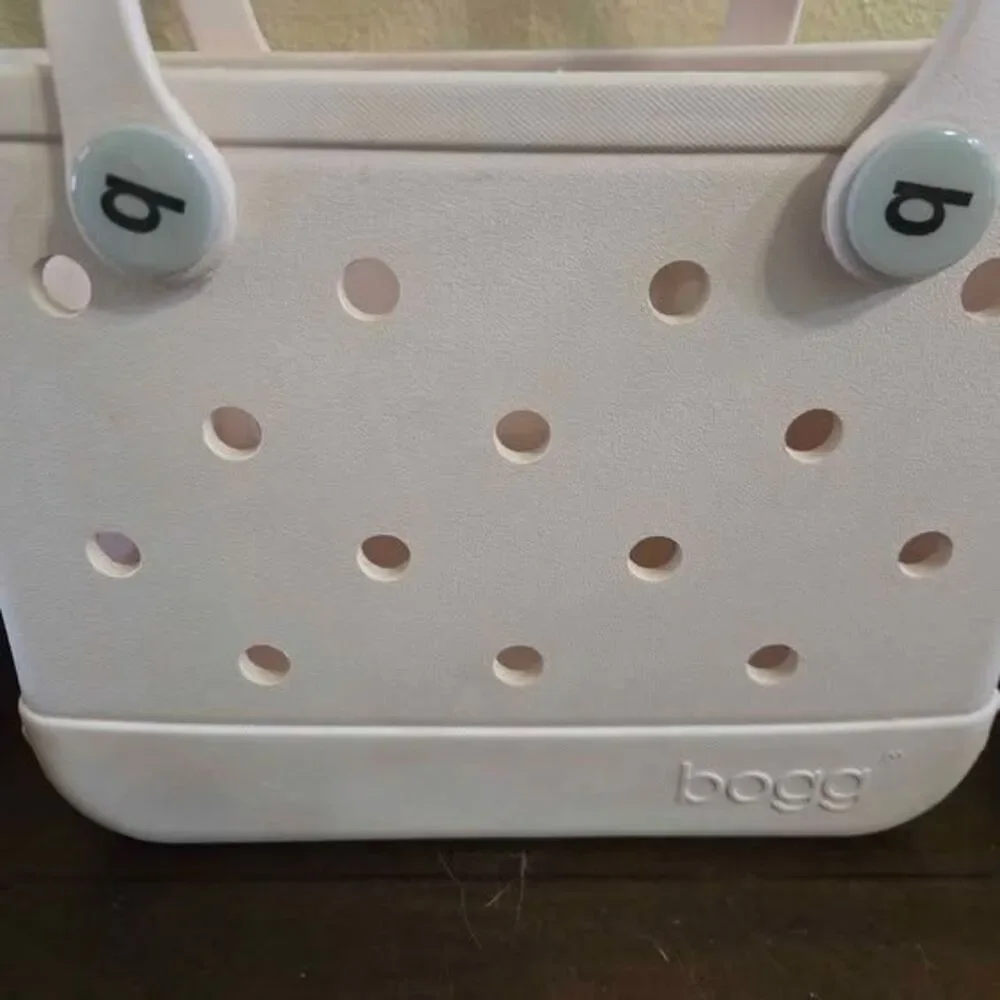 Bitty BOGG Bag - Light Pink - Good Condition -  11